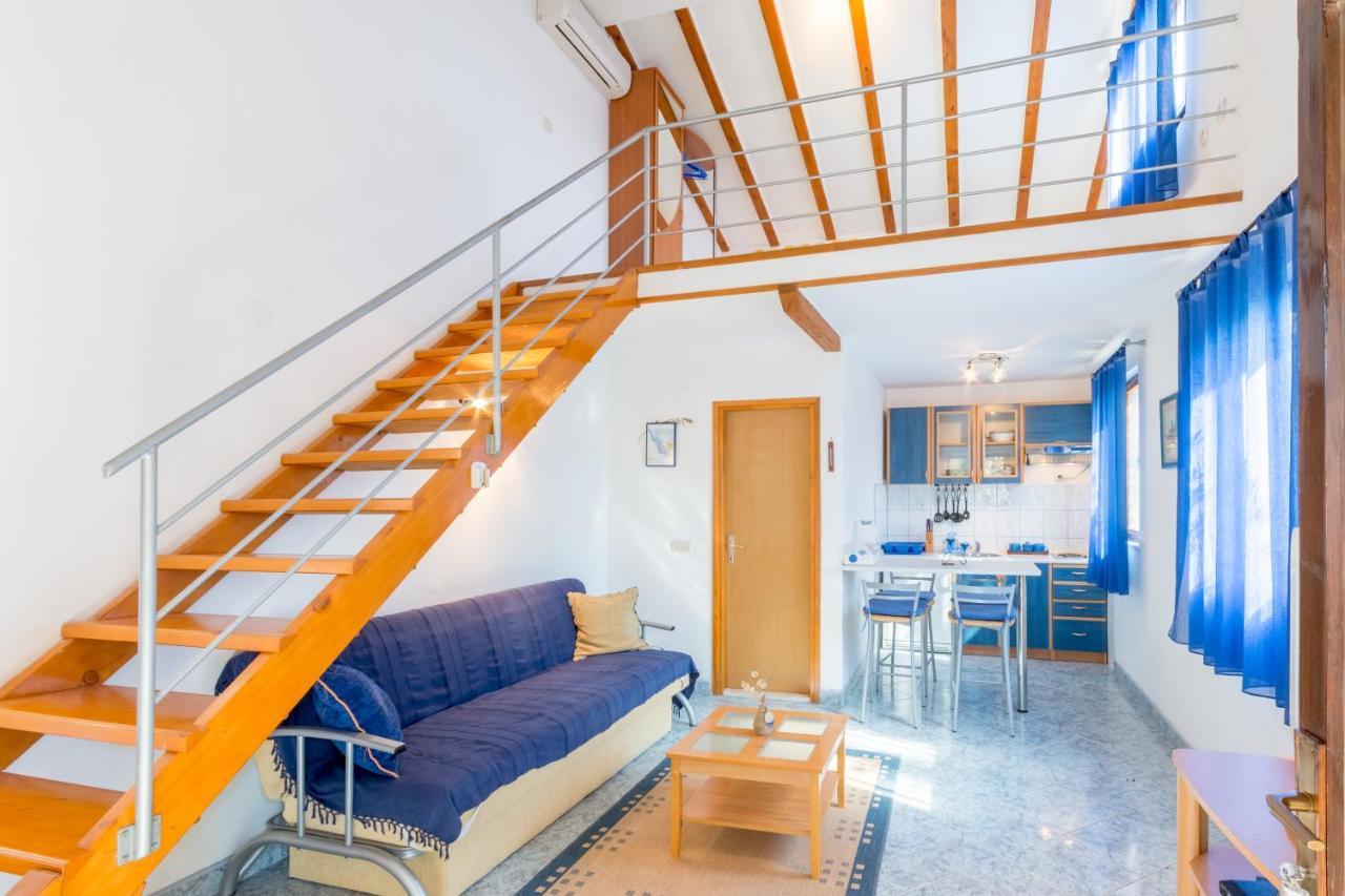 Vacation House Milka 米欧纳 外观 照片